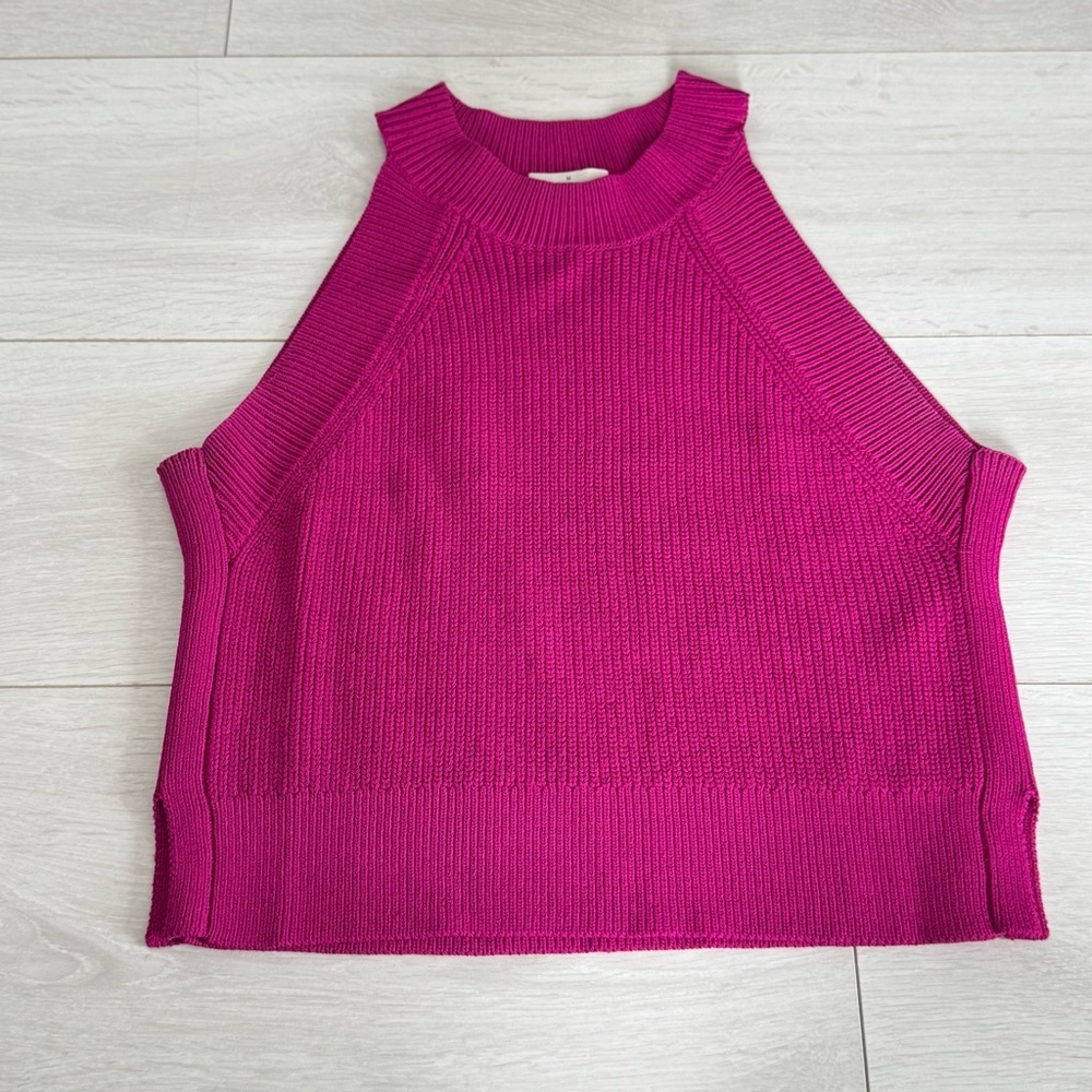 Aritzia Wilfred Crevier Knit Halter Top Fuchsia Pink